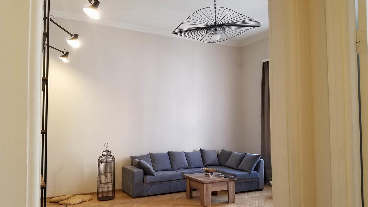 Art House Διαμέρισμα Τυφλίδα Εξωτερικό φωτογραφία